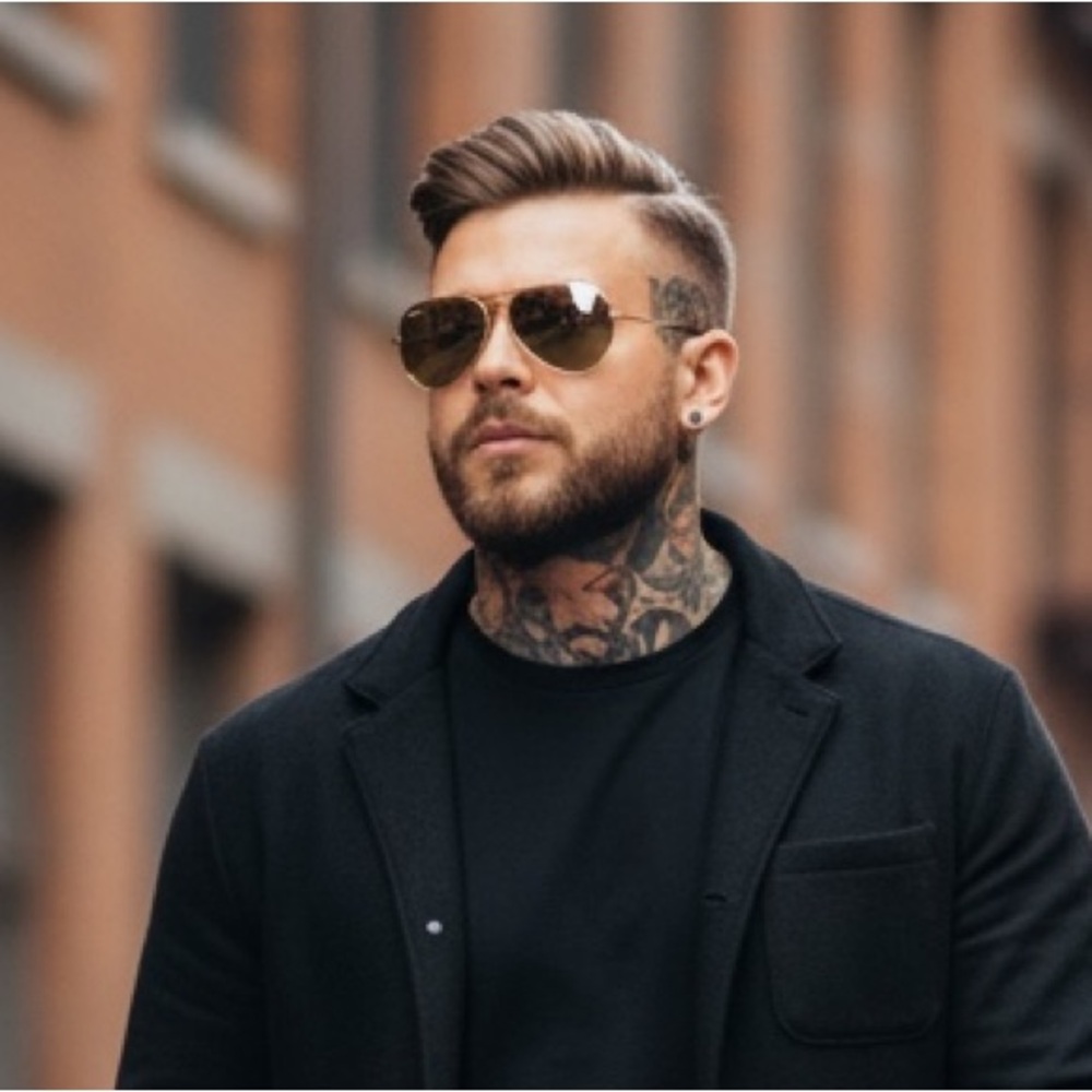 Ray-Ban Gold Frame Aviator Sunglasses with Brown Lenses